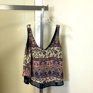 Woman’s Sleeveless Top